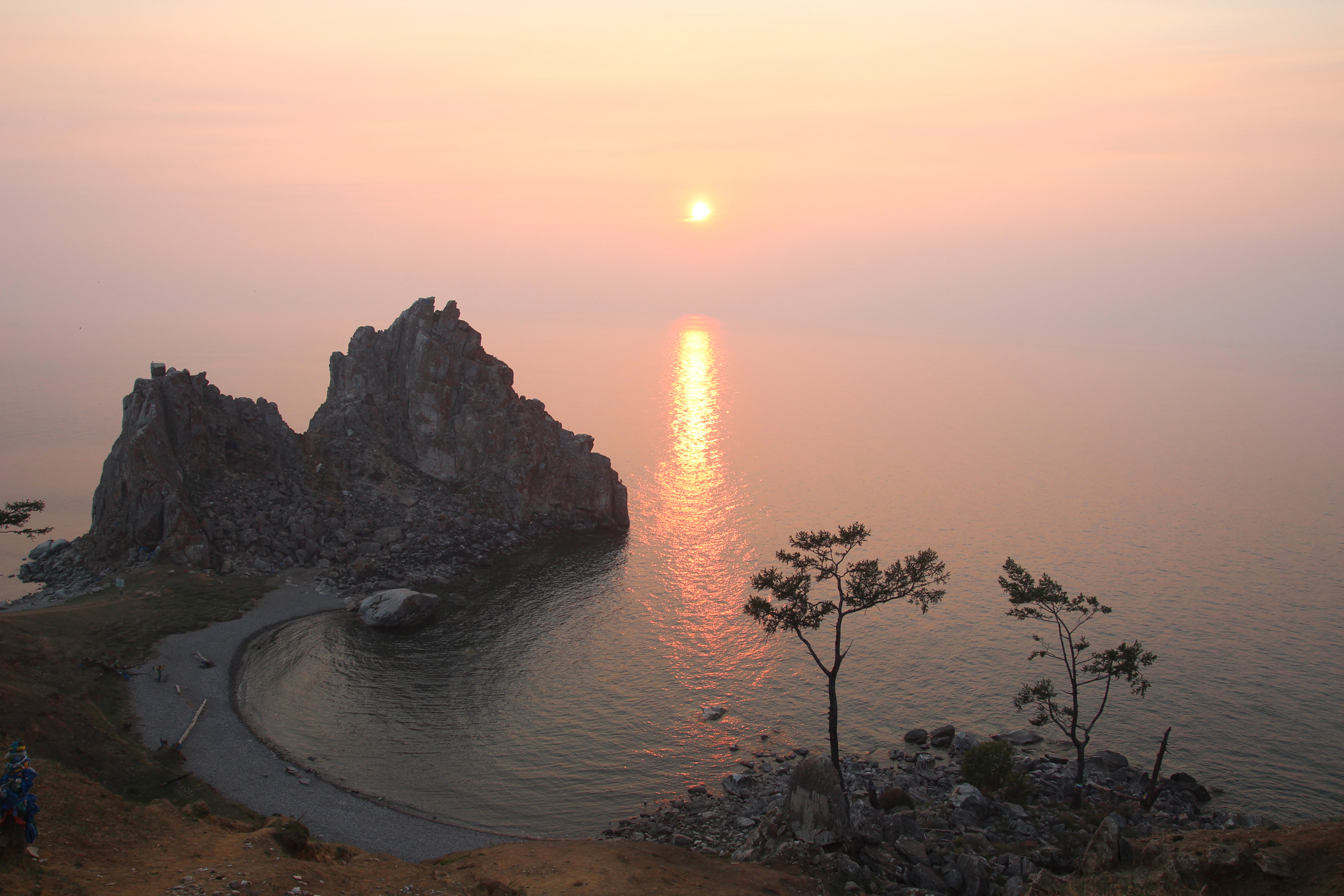 Шаманка Байкал Ольхон закат