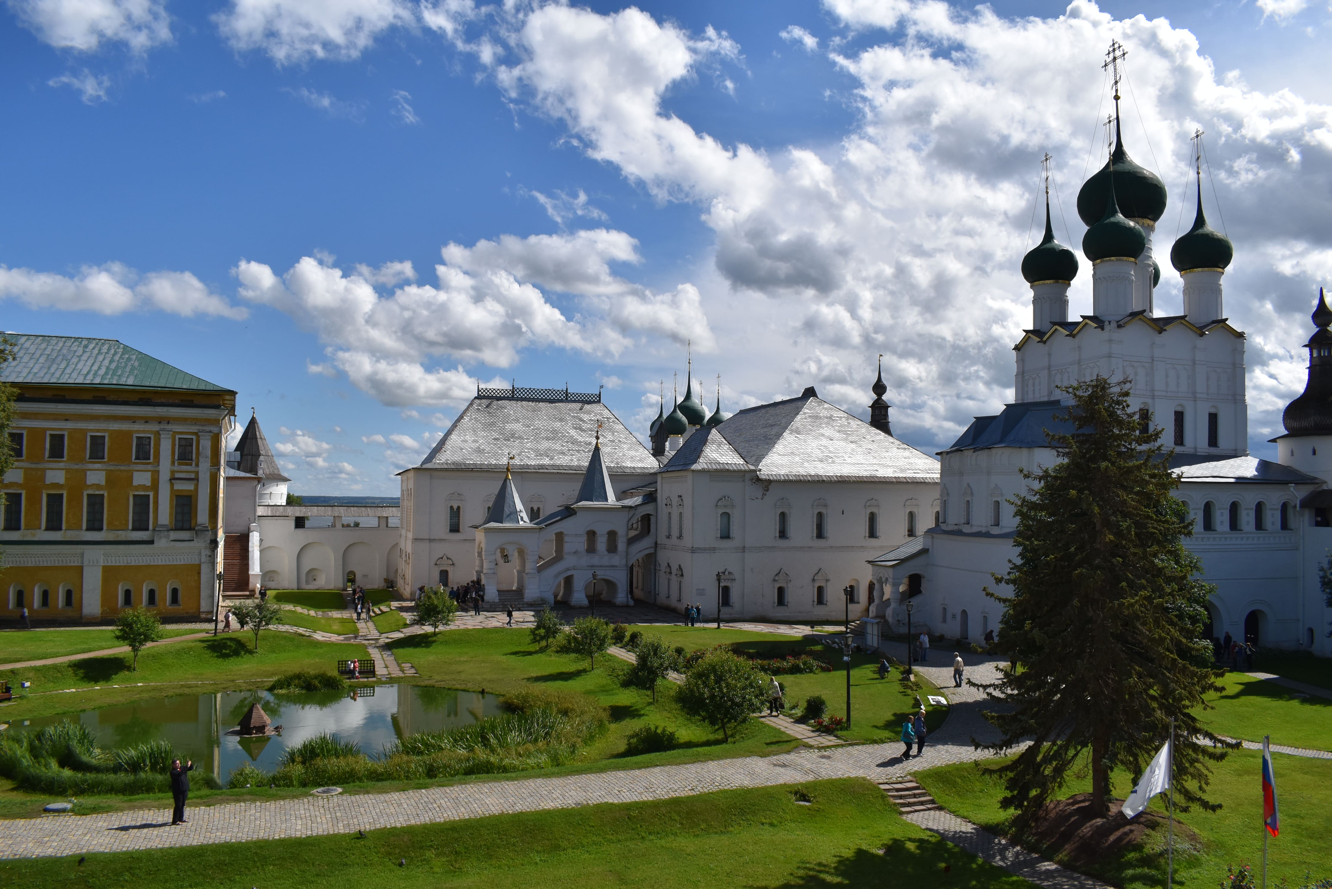 Звонница ростовского кремля фото